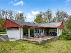 Holiday Home Dwerg - 300m to the inlet by Interhome